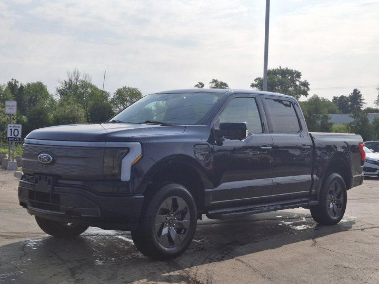 Used 2022 Ford F-150 Lightning LARIAT 4WD | 511A Pkg | Extended Range | Leather | Pano Roof | Tow Tech Pkg | 360 Camera & Much More for sale in Guelph, ON