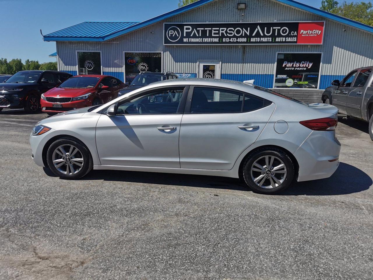 2018 Hyundai Elantra Limited - Photo #8