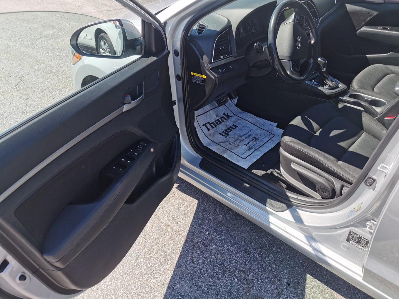 2018 Hyundai Elantra Limited - Photo #10