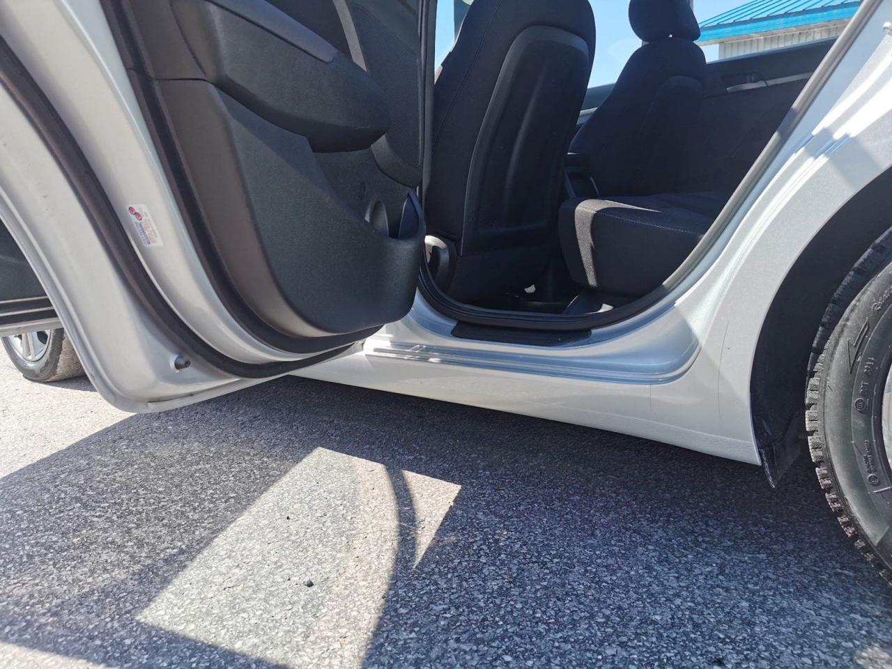 2018 Hyundai Elantra Limited - Photo #20