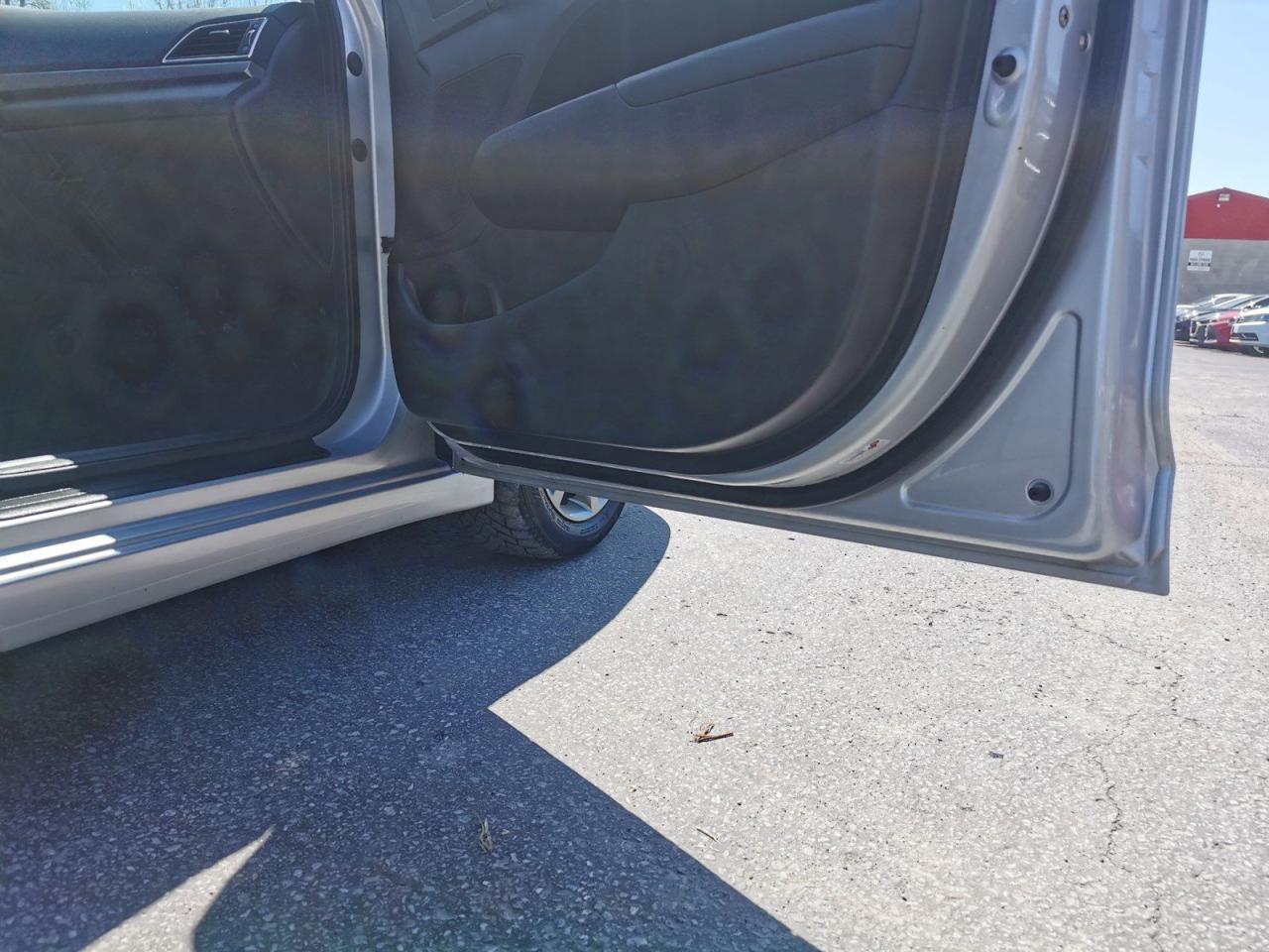 2018 Hyundai Elantra Limited - Photo #24