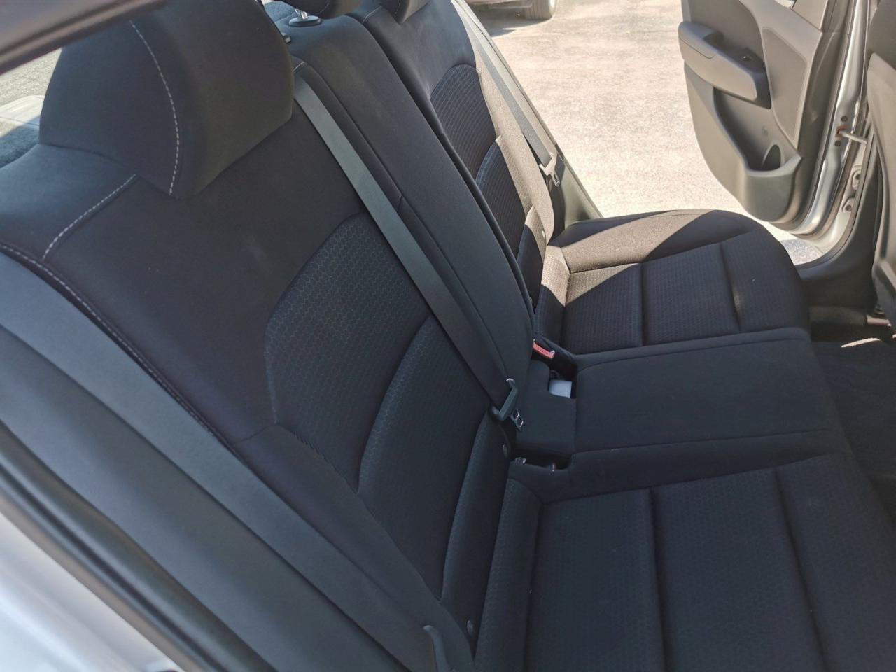 2018 Hyundai Elantra Limited - Photo #28