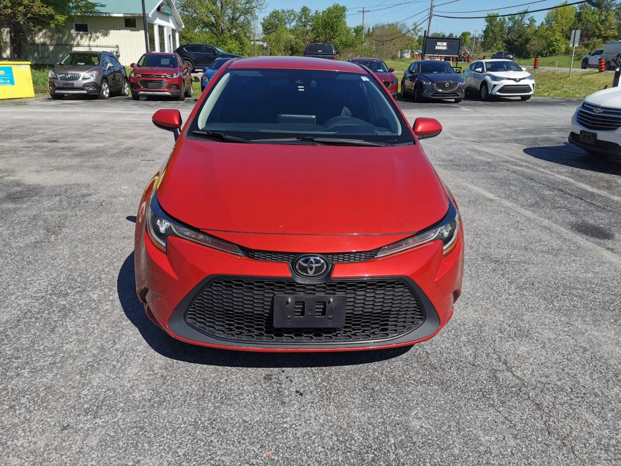 2020 Toyota Corolla LE - Photo #2