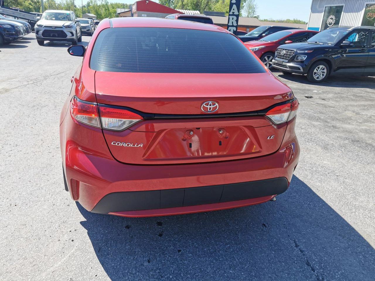 2020 Toyota Corolla LE - Photo #6