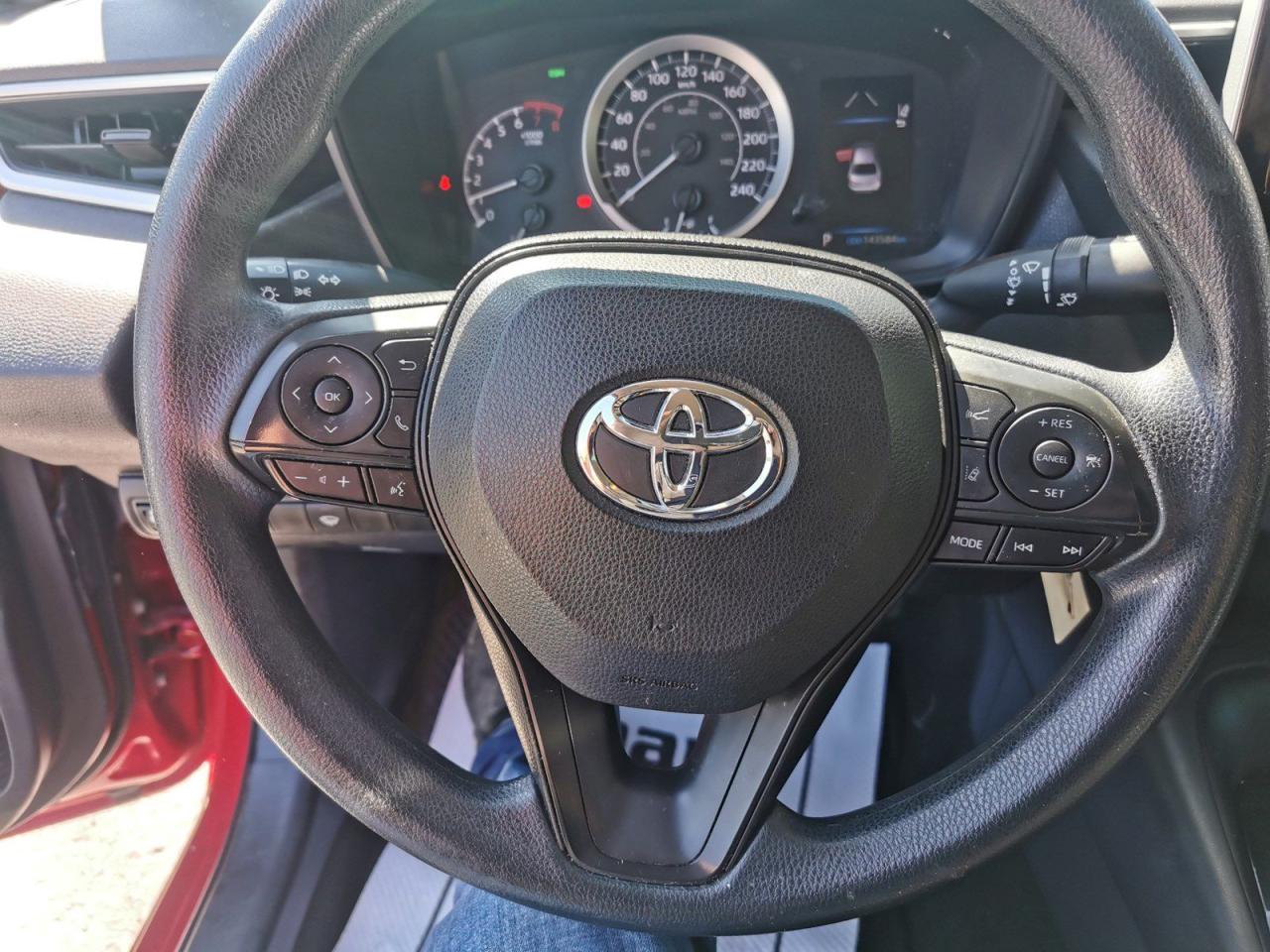2020 Toyota Corolla LE - Photo #13