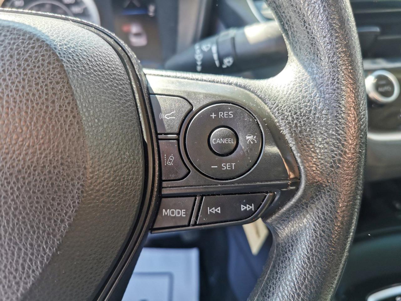 2020 Toyota Corolla LE - Photo #15