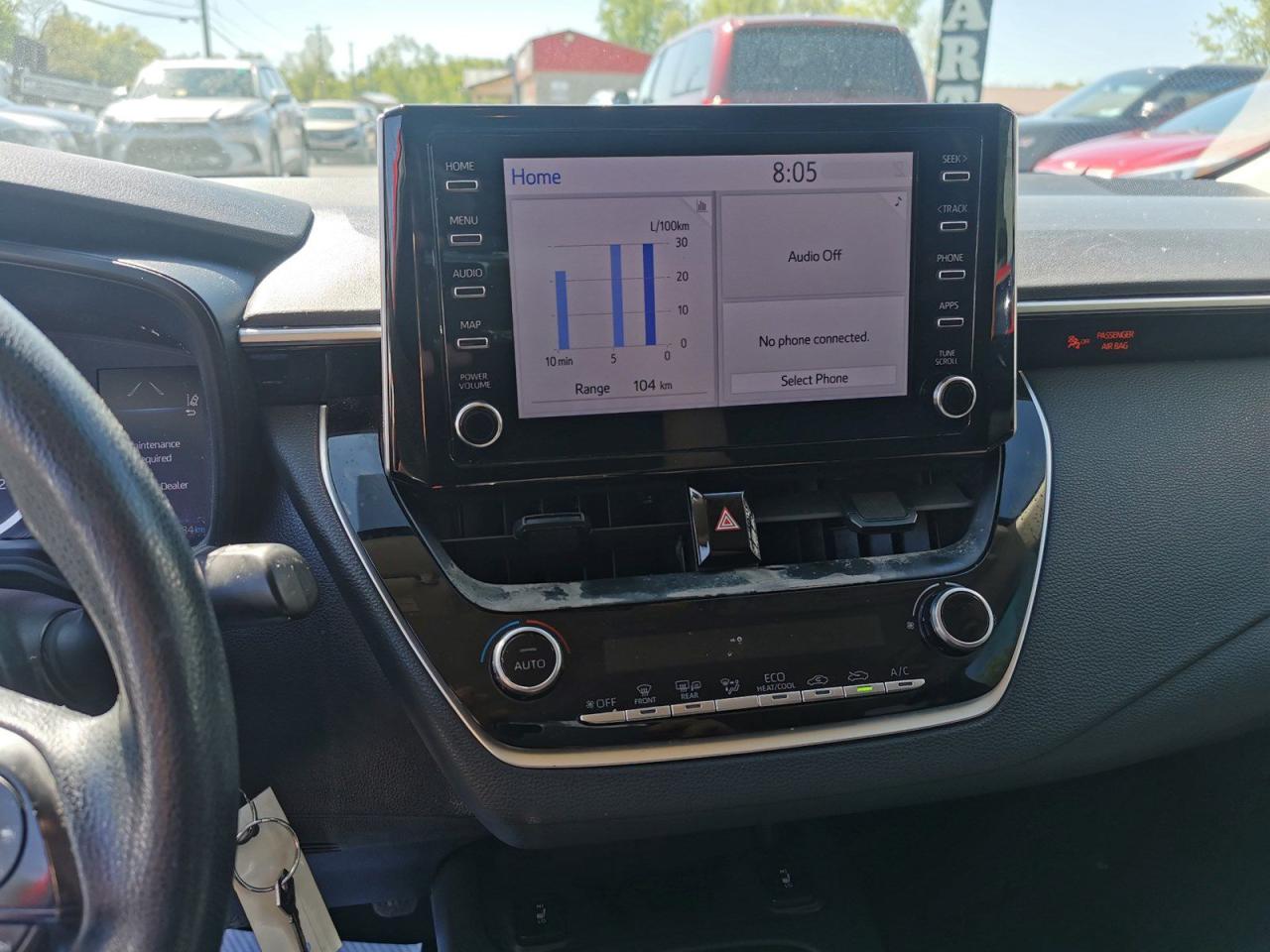 2020 Toyota Corolla LE - Photo #17