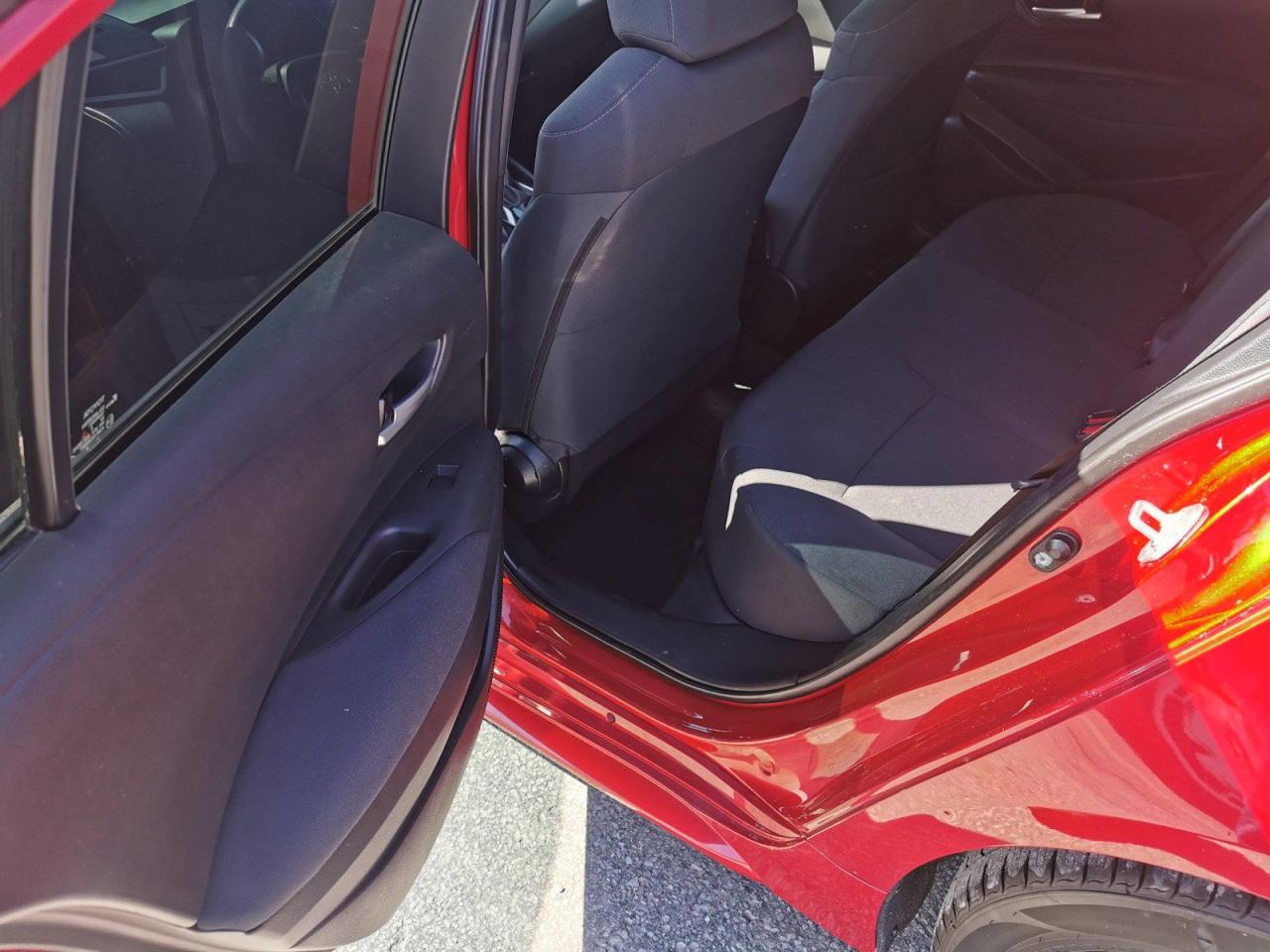 2020 Toyota Corolla LE - Photo #21