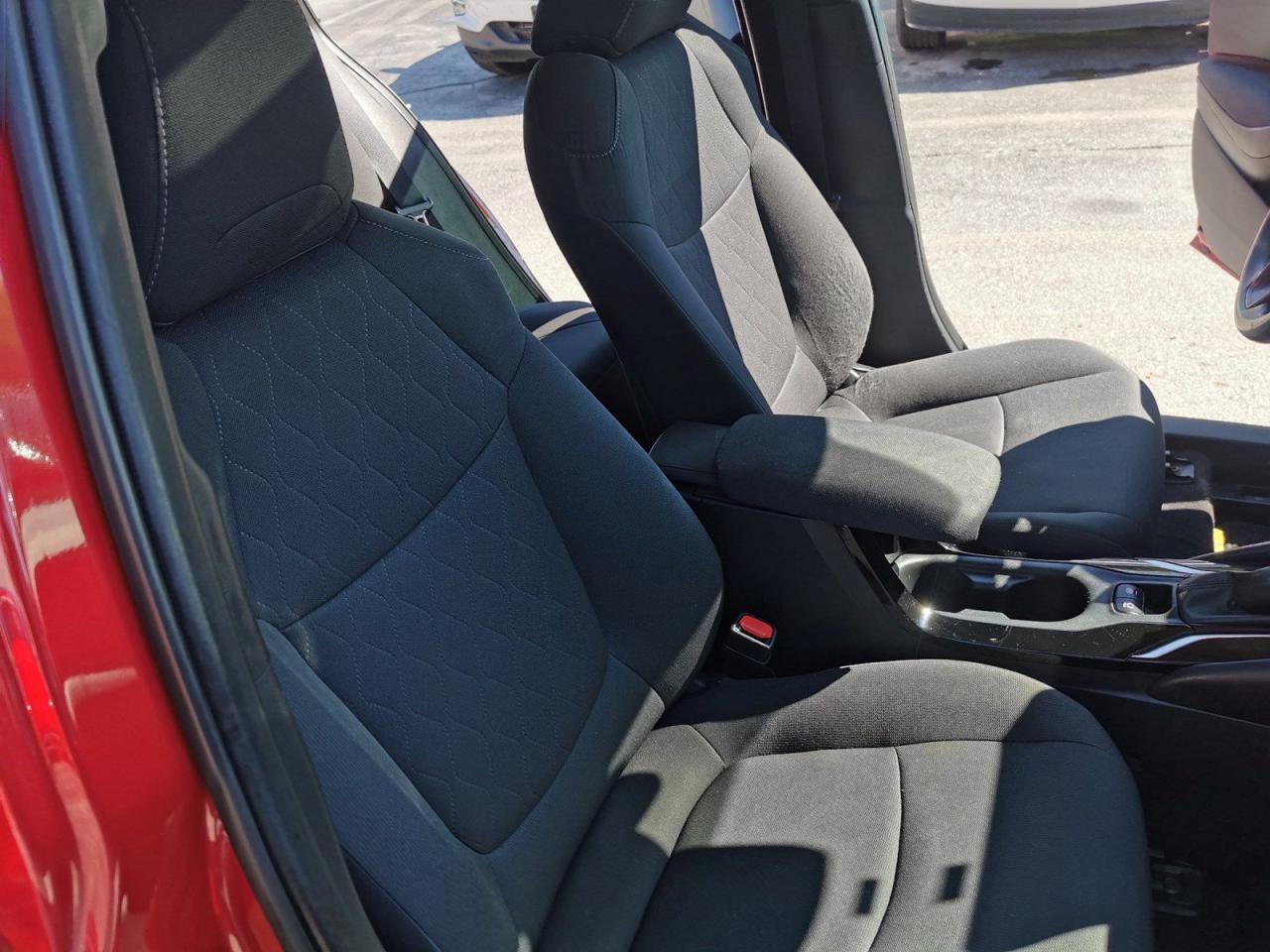 2020 Toyota Corolla LE - Photo #24