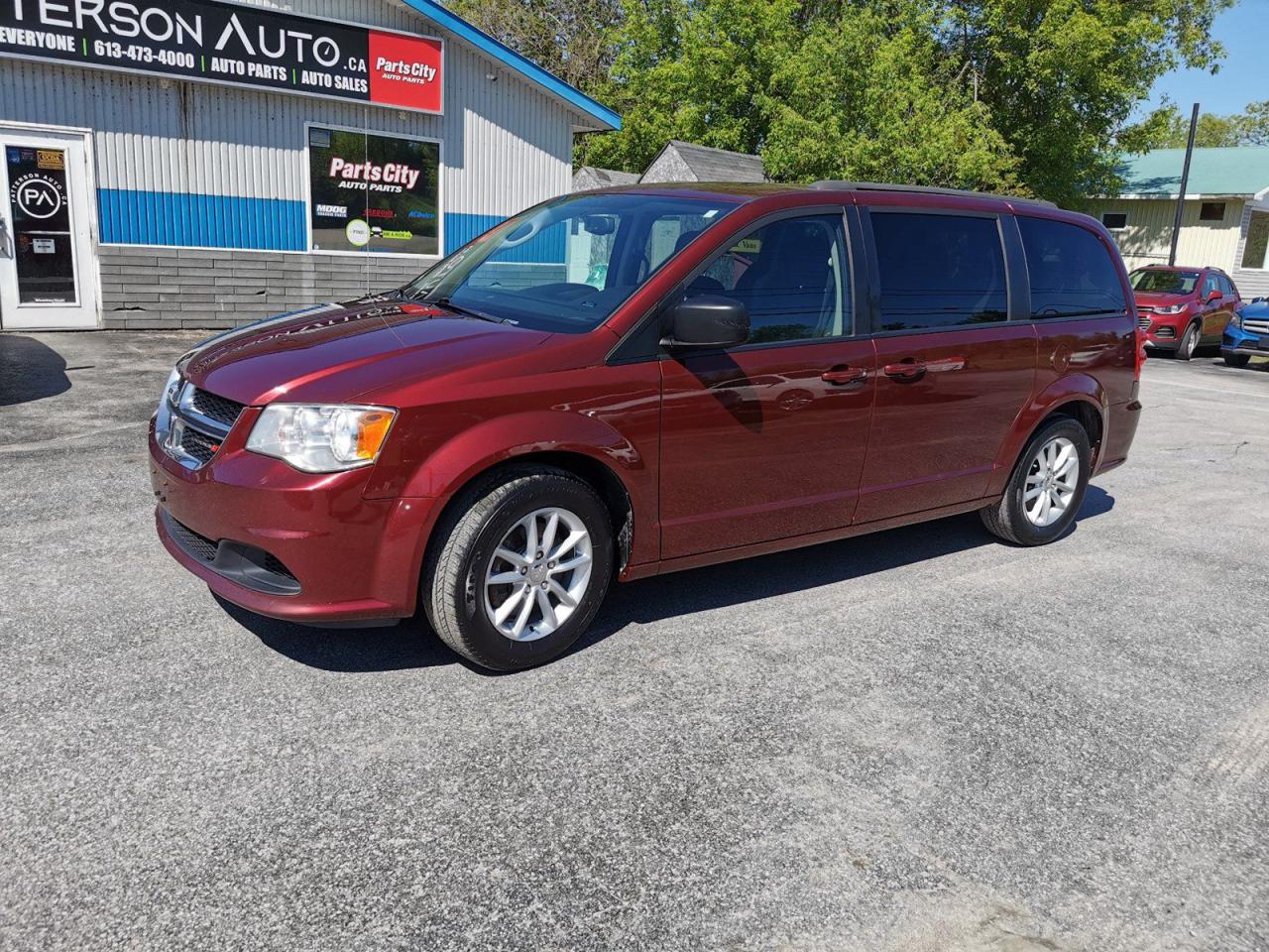 2018 Dodge Grand Caravan SE - Photo #2