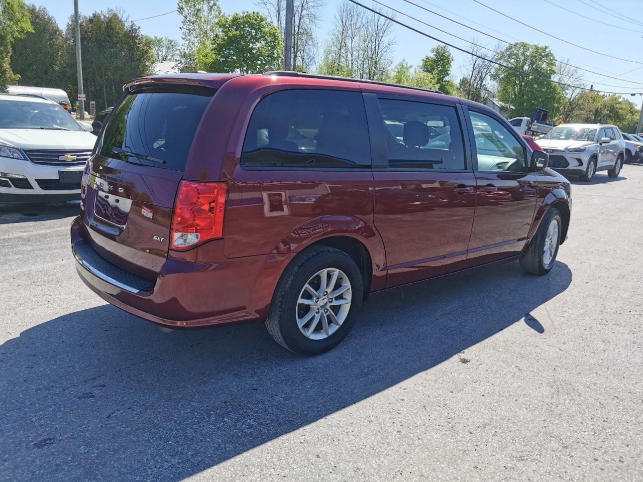 2018 Dodge Grand Caravan SE - Photo #6