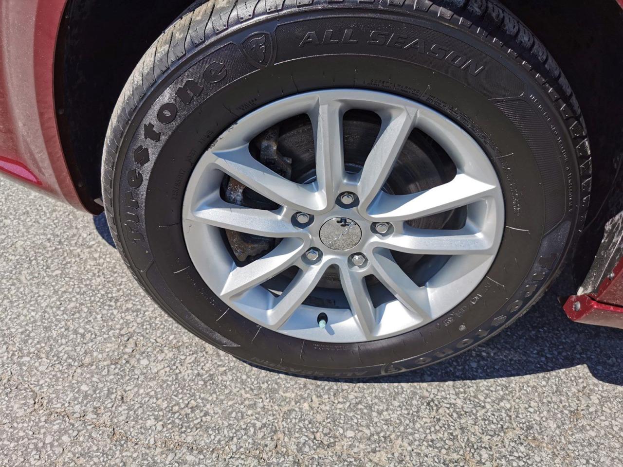 2018 Dodge Grand Caravan SE - Photo #10