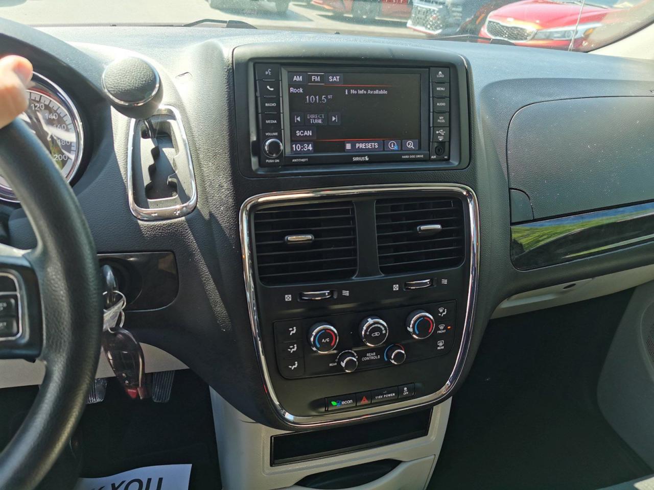 2018 Dodge Grand Caravan SE - Photo #18