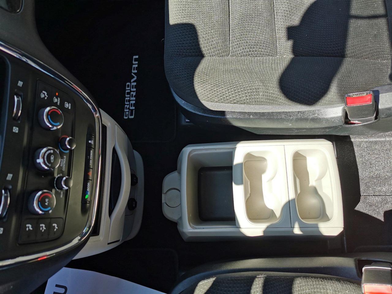 2018 Dodge Grand Caravan SE - Photo #19