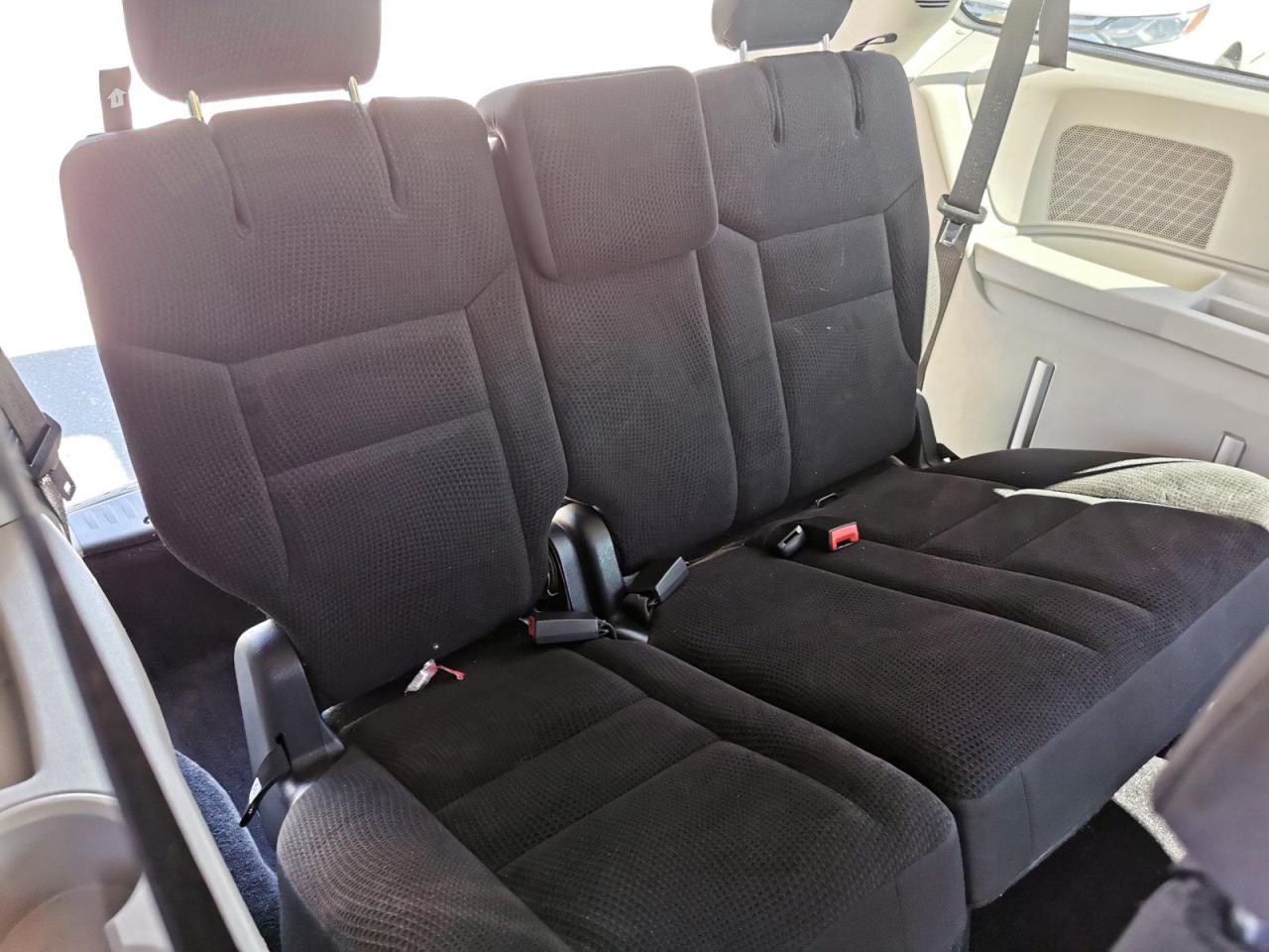 2018 Dodge Grand Caravan SE - Photo #27