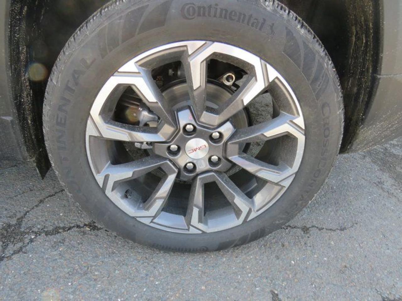 12568355