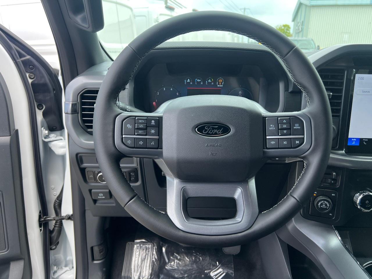 2025 Ford F-150 XLT 4WD SuperCrew 5.5' Box Photo