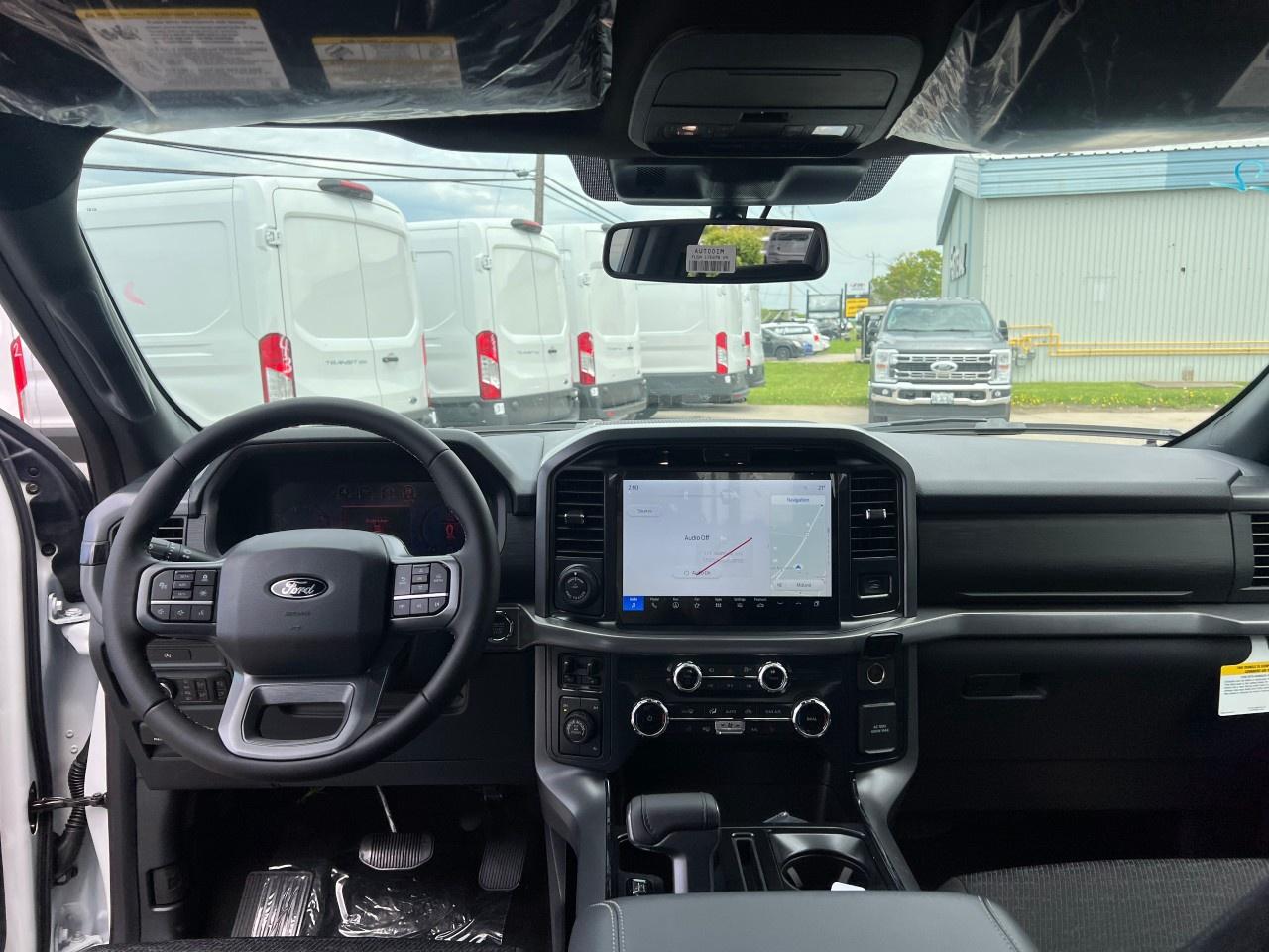 2025 Ford F-150 XLT 4WD SuperCrew 5.5' Box Photo