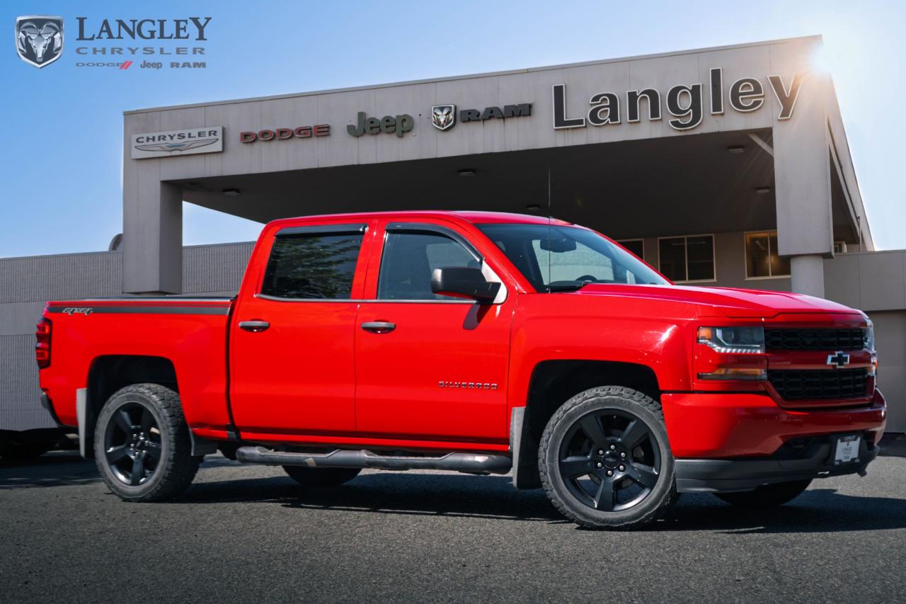Used 2018 Chevrolet Silverado 1500 Silverado Custom V8 CREW CAB 4X4 CUSTOM for sale in Surrey, BC