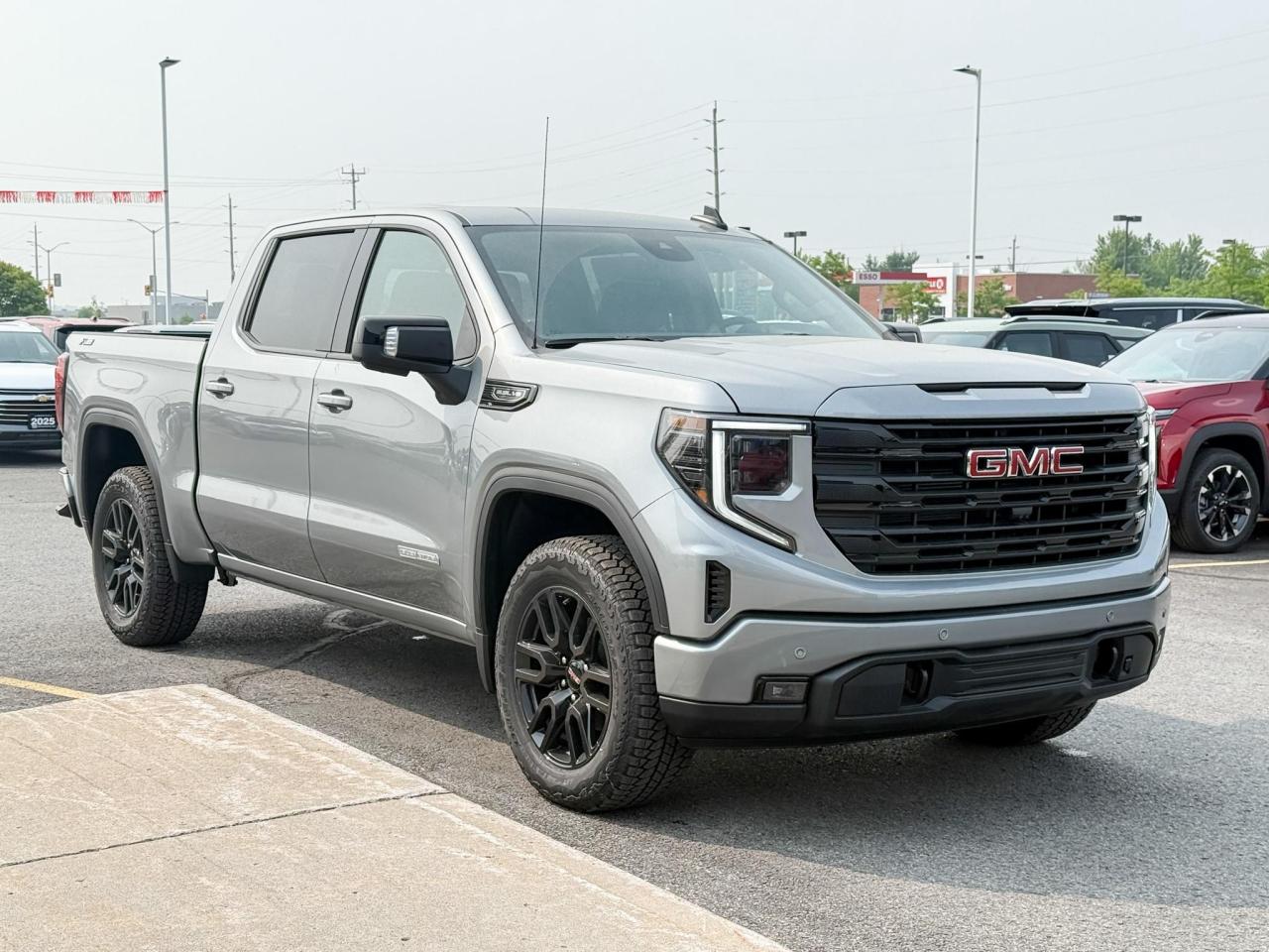 2025 GMC Sierra 1500 Elevation 5.3L V8 WITH REMOTE START/ENTRY, HEATED SEATS, HEATED STEERING WHEEL, CRUISE CONTROL, HD REAR VISION CAMERA, BOSE SOUND SYSTEM Photo