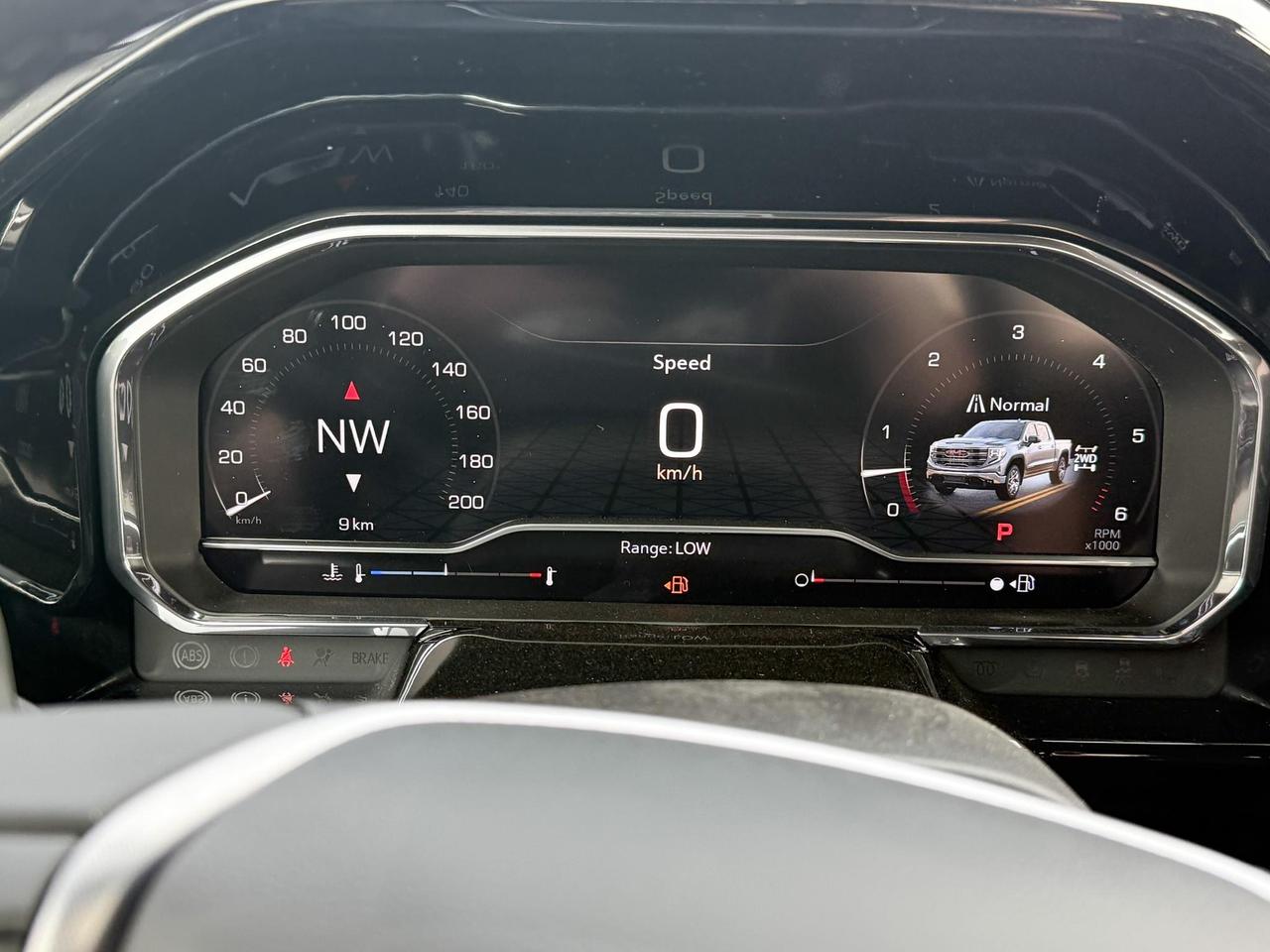 2025 GMC Sierra 1500 Elevation 5.3L V8 WITH REMOTE START/ENTRY, HEATED SEATS, HEATED STEERING WHEEL, CRUISE CONTROL, HD REAR VISION CAMERA, BOSE SOUND SYSTEM Photo