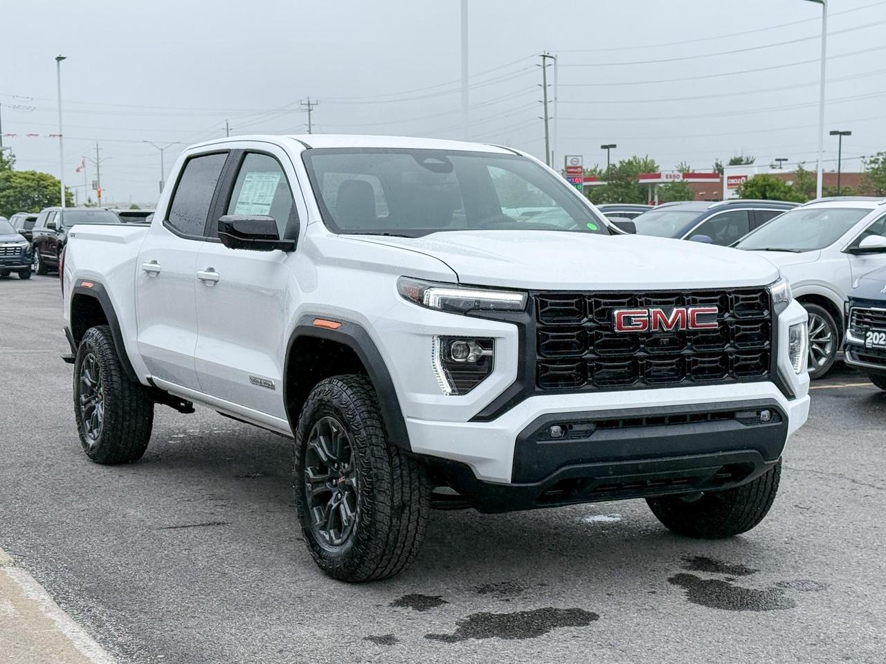 2025 GMC Canyon Elevation 2.7L 4 CYL WITH REMOTE START/ENTRY, HEATED SEATS, HD SURROUND VISION, TRAILER BRAKE CONTROLLER, APPLE CARPLAY AND ANDROID AUTO Photo