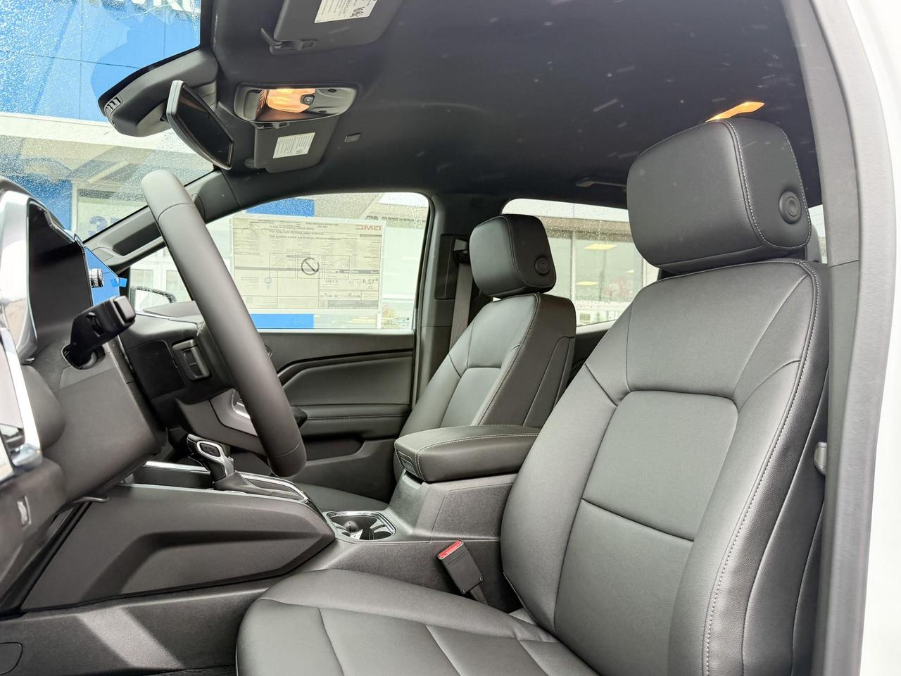 2025 GMC Canyon Elevation 2.7L 4 CYL WITH REMOTE START/ENTRY, HEATED SEATS, HD SURROUND VISION, TRAILER BRAKE CONTROLLER, APPLE CARPLAY AND ANDROID AUTO Photo