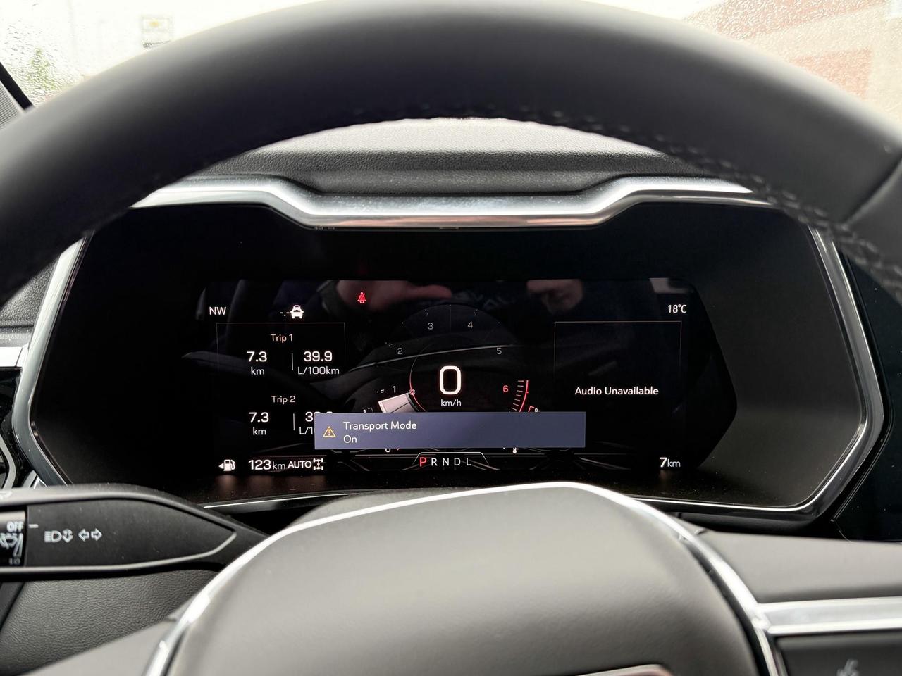 2025 GMC Canyon Elevation 2.7L 4 CYL WITH REMOTE START/ENTRY, HEATED SEATS, HD SURROUND VISION, TRAILER BRAKE CONTROLLER, APPLE CARPLAY AND ANDROID AUTO Photo