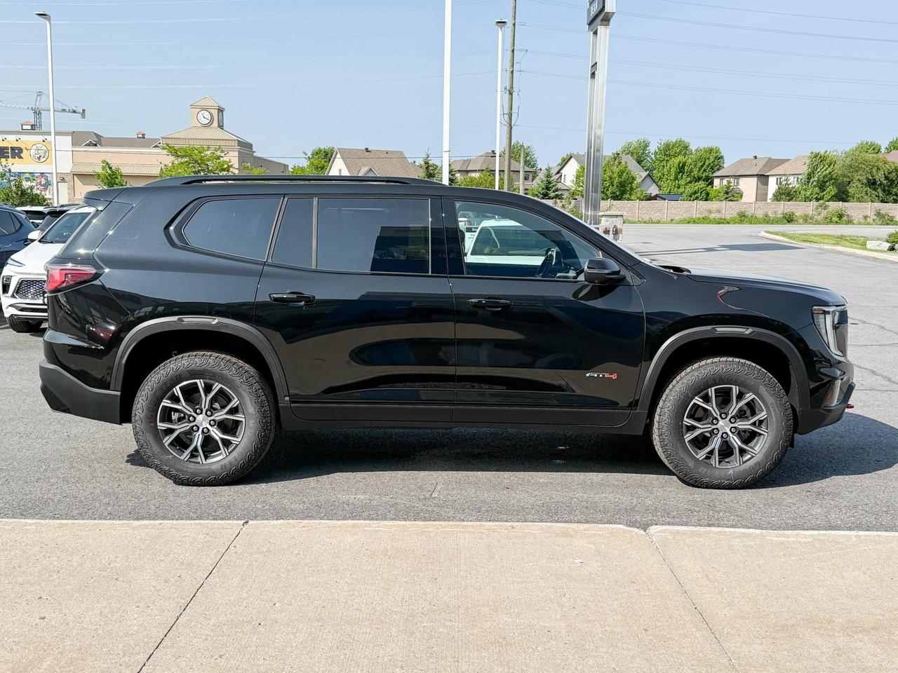 2025 GMC Acadia AT4 2.5L 4 CYL WITH REMOTE START/ENTRY, HEATED SEATS, HEATED STEERING WHEEL, POWER LIFTGATE, HD SURROUND SOUND Photo