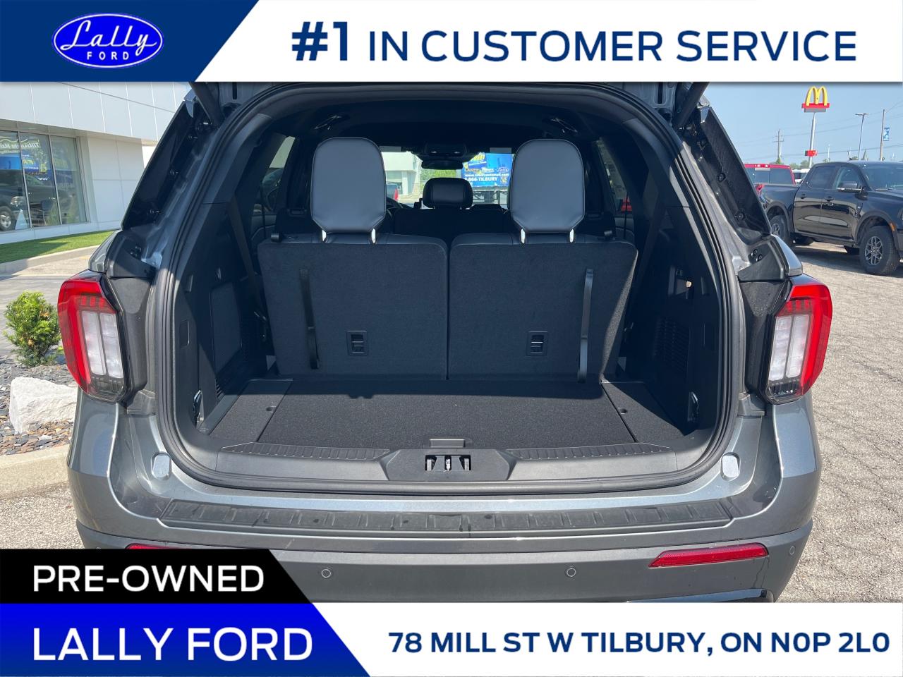 2025 Ford Explorer ST-Line Photo4