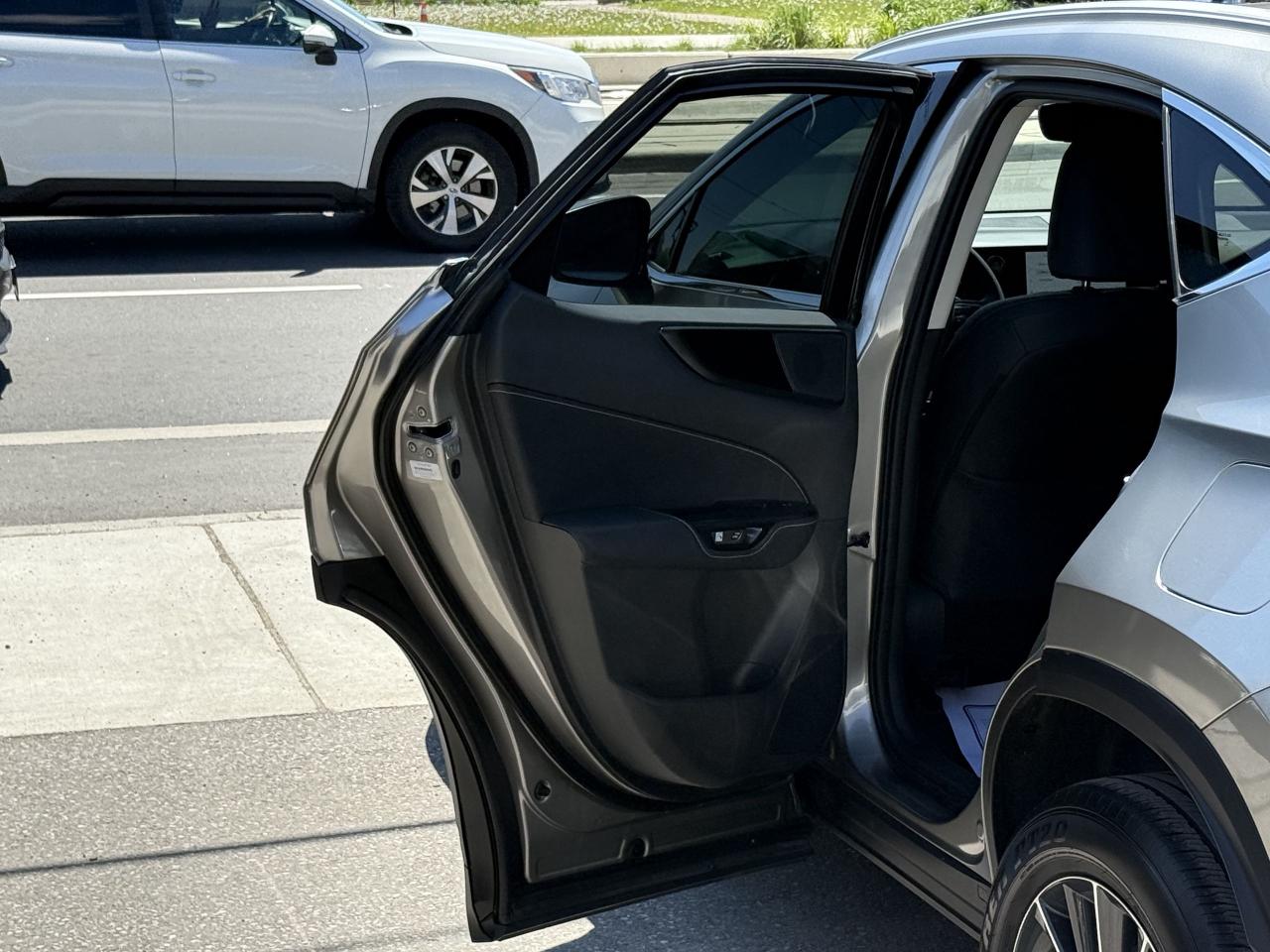 2023 Lexus NX 250 | PREMIUM | LIKE NEW | LOW KM - Photo #36
