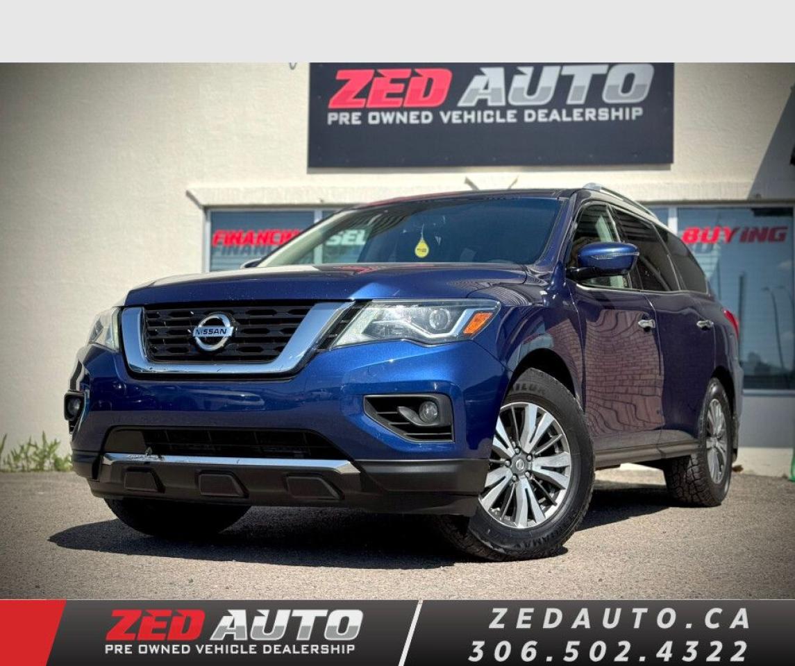 Used 2017 Nissan Pathfinder Platinum for sale in Regina, SK