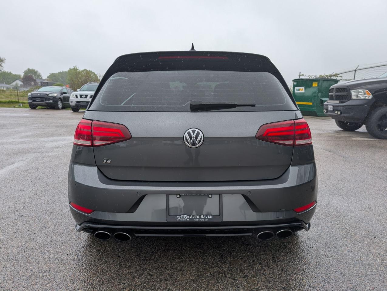 2018 Volkswagen Golf R  - Photo #4
