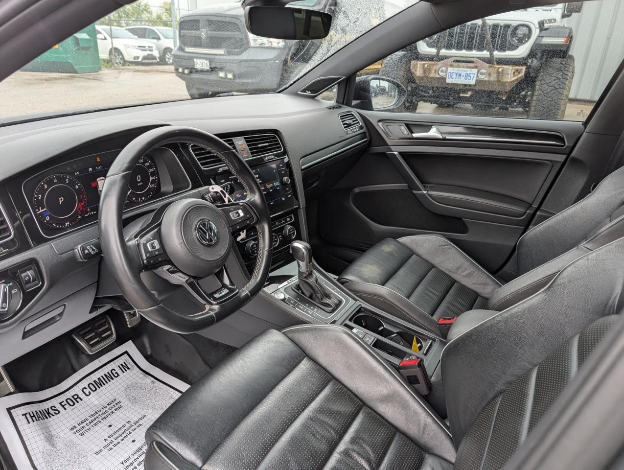 2018 Volkswagen Golf R  - Photo #15
