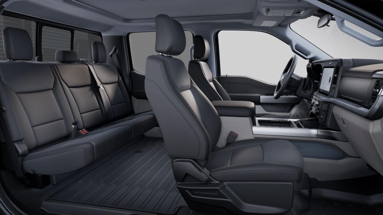 2025 Ford F-250  Photo5