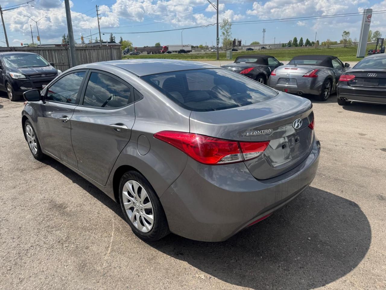 2011 Hyundai Elantra GL, AUTO, SEDAN, LOW KMS, ONLY 58KMS, CERTIFIED Photo2