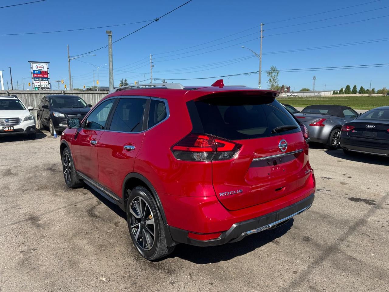 2017 Nissan Rogue AWD, SL, LOADED, LEATHER, CERTIFIED - Photo #3