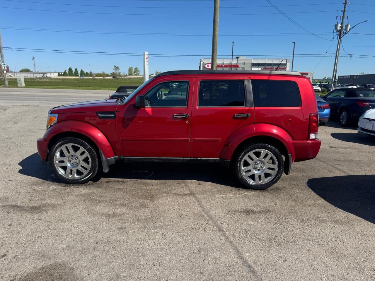 2008 Dodge Nitro SE, 4X4, VERY CLEAN, ONLY 24,000KMS, LOW KMS, CERT - Photo #2