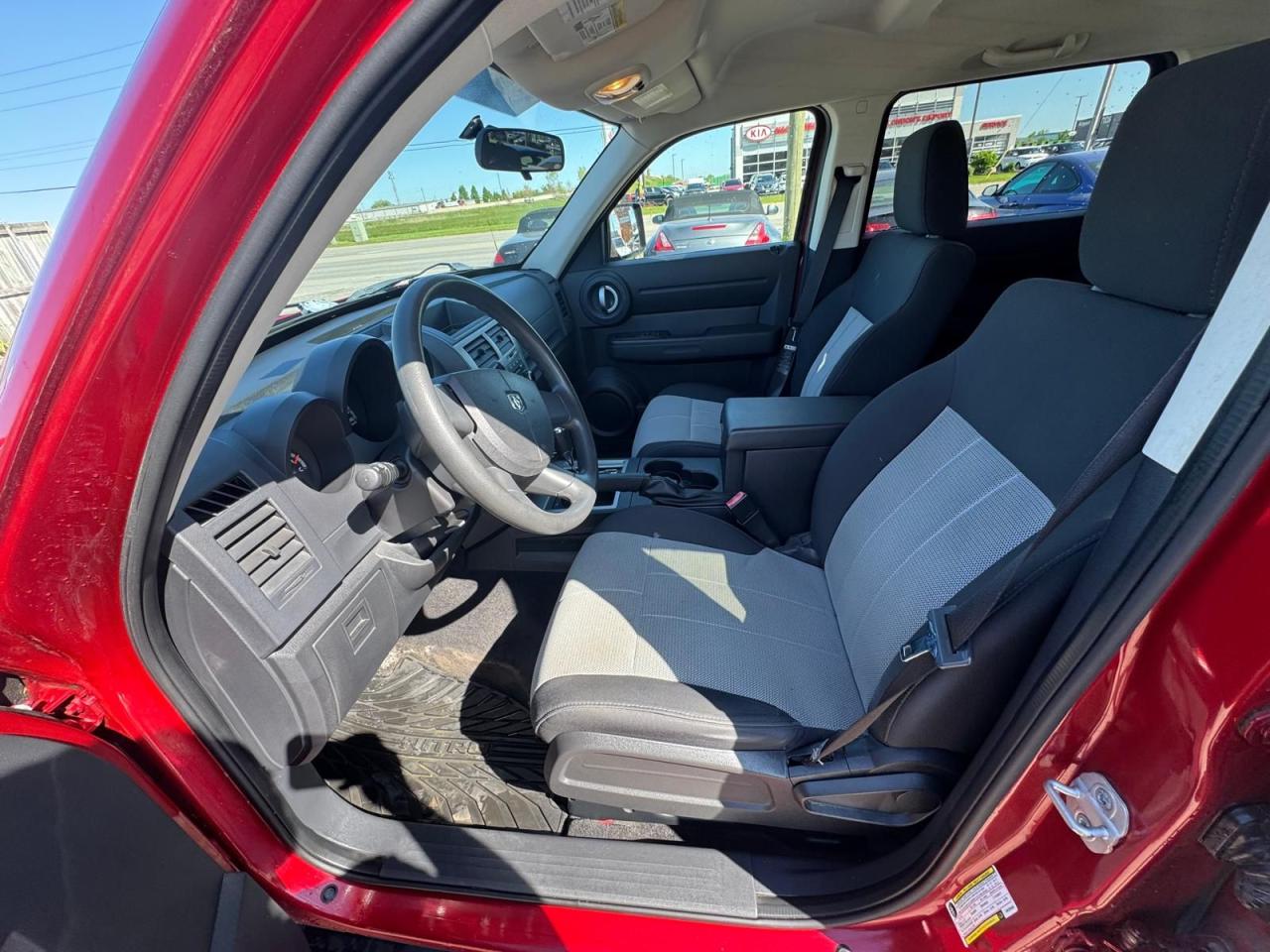 2008 Dodge Nitro SE, 4X4, VERY CLEAN, ONLY 24,000KMS, LOW KMS, CERT - Photo #15