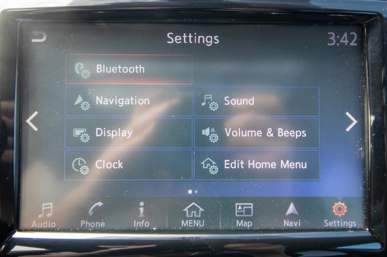 2016 Nissan Murano SV Photo5