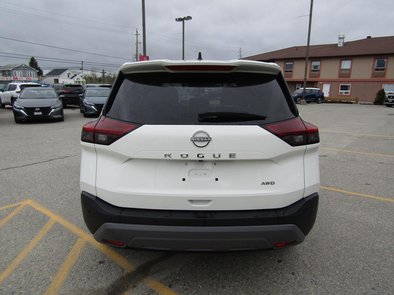 2022 Nissan Rogue S AWD Photo