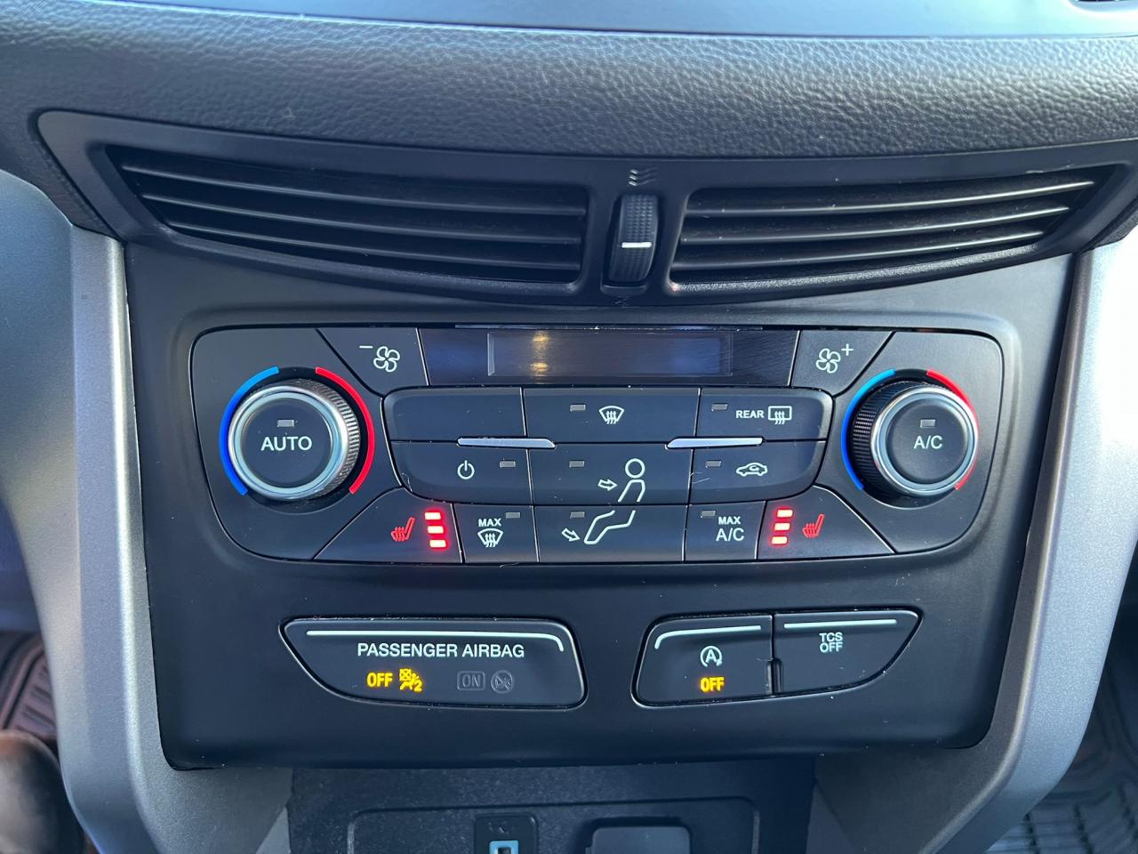 2017 Ford Escape LOW KM NO ACCIDENT HEATED SEATS BACKUP CAM B-TOOTH - Photo #19