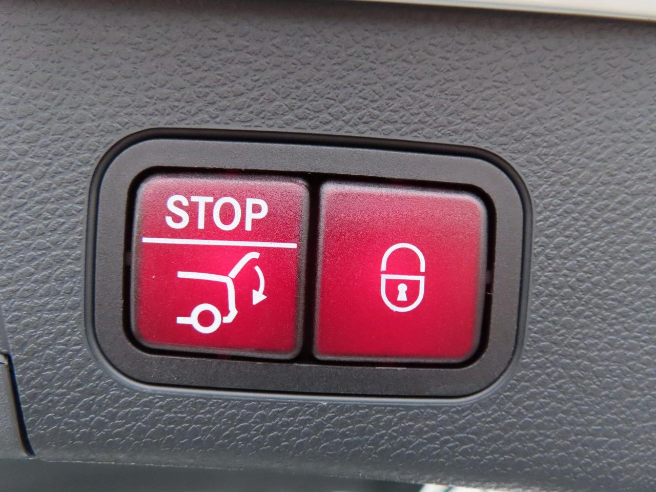 12569297