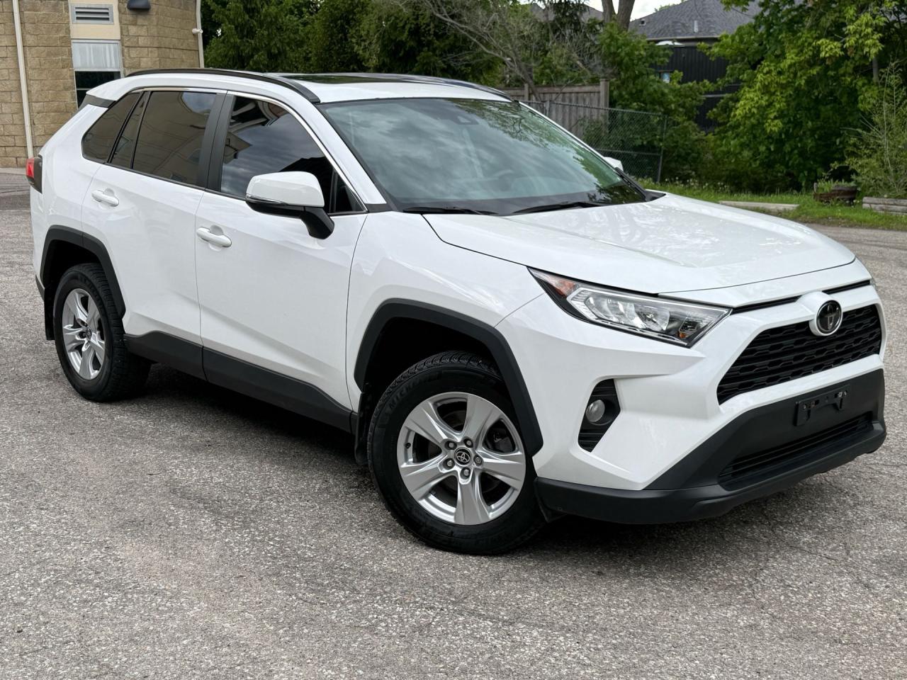 2020 Toyota RAV4 LE AWD - Photo #3