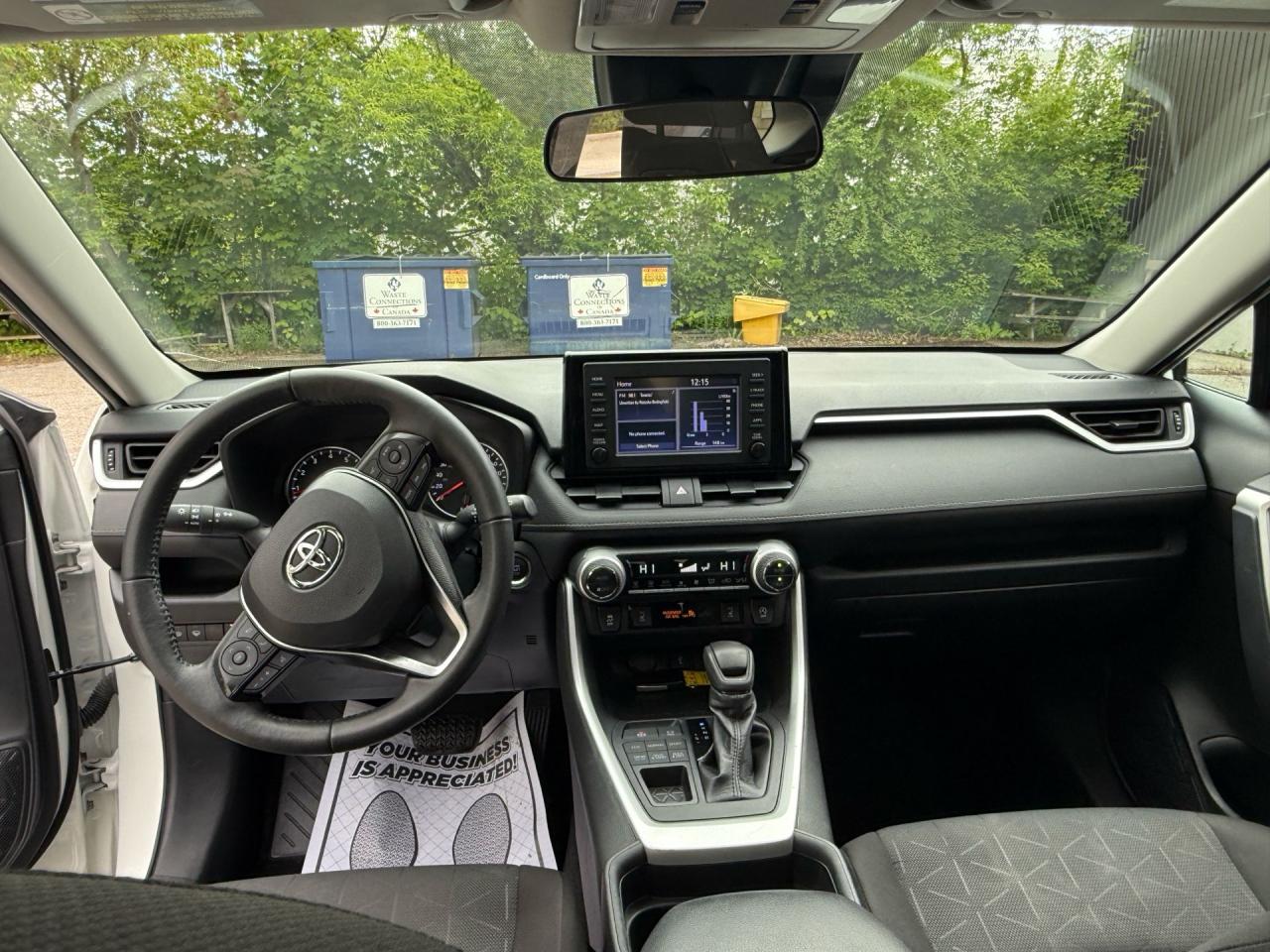 2020 Toyota RAV4 LE AWD - Photo #13