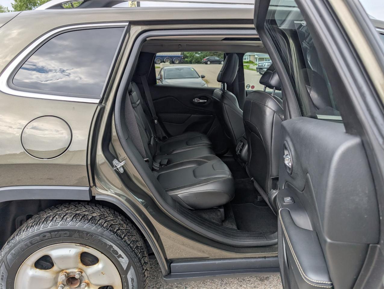 2015 Jeep Cherokee Limited - Photo #21