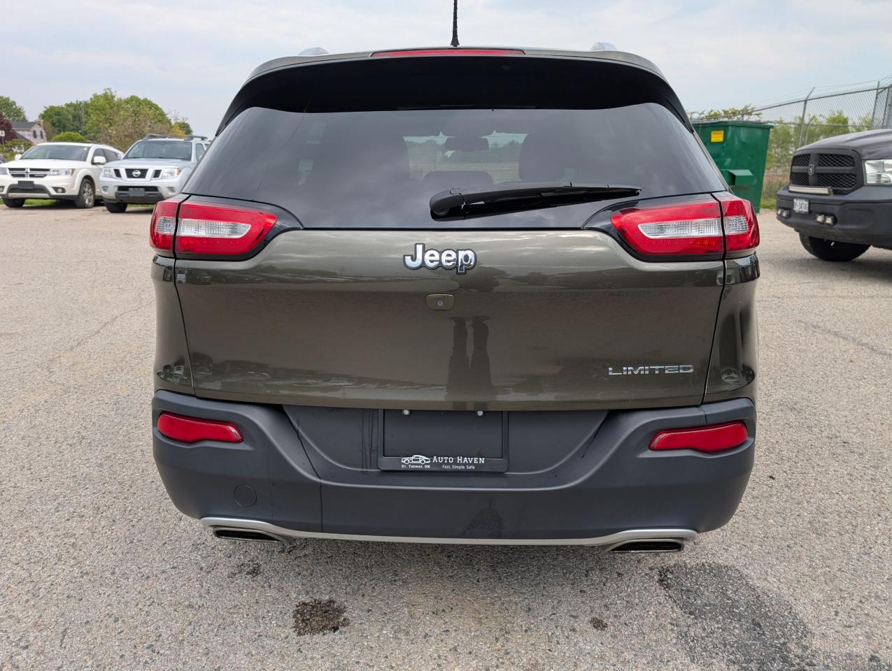 2015 Jeep Cherokee Limited - Photo #4