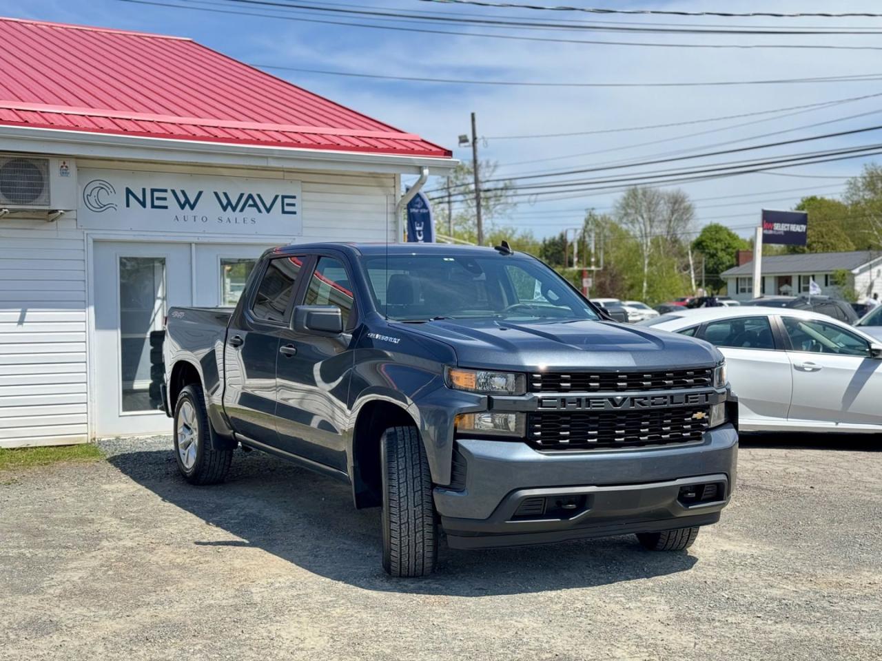 Used 2021 Chevrolet Silverado 1500 Custom Crew Cab Standard Bed 4WD for sale in Truro, NS