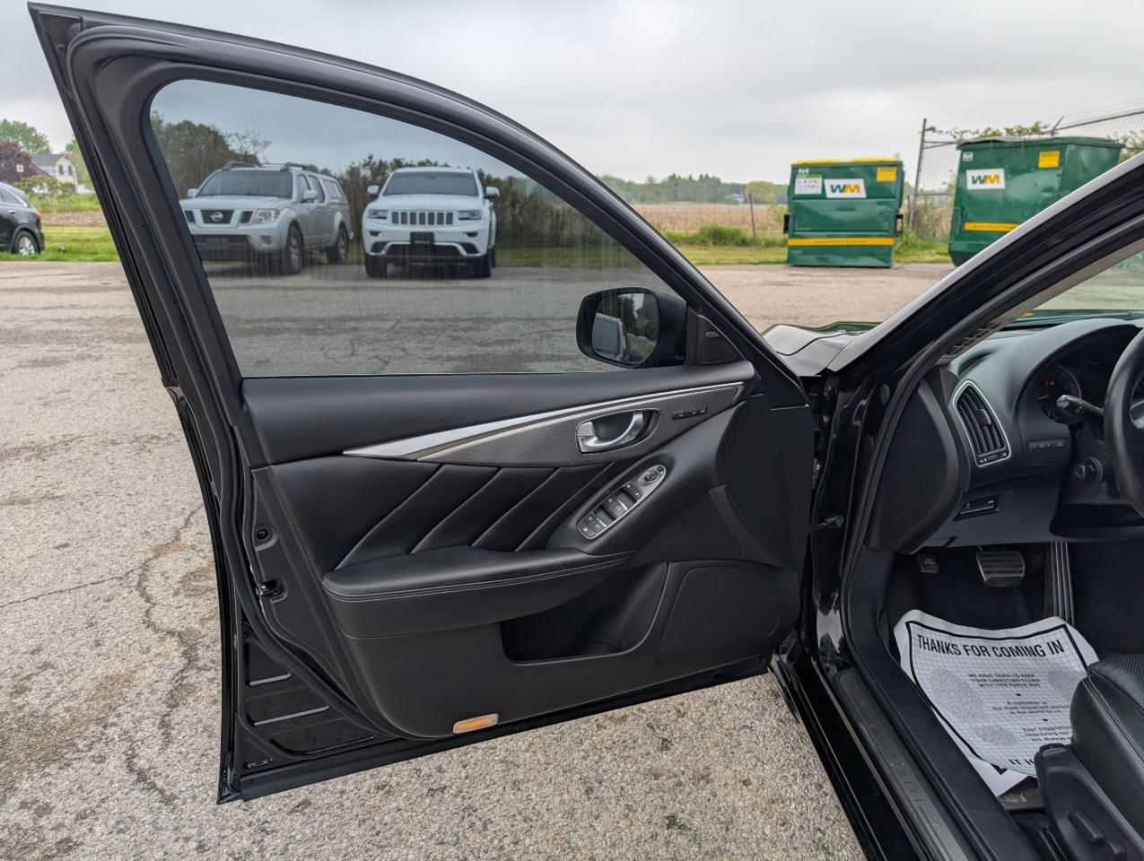 2016 Infiniti Q50 3.0T - Photo #17