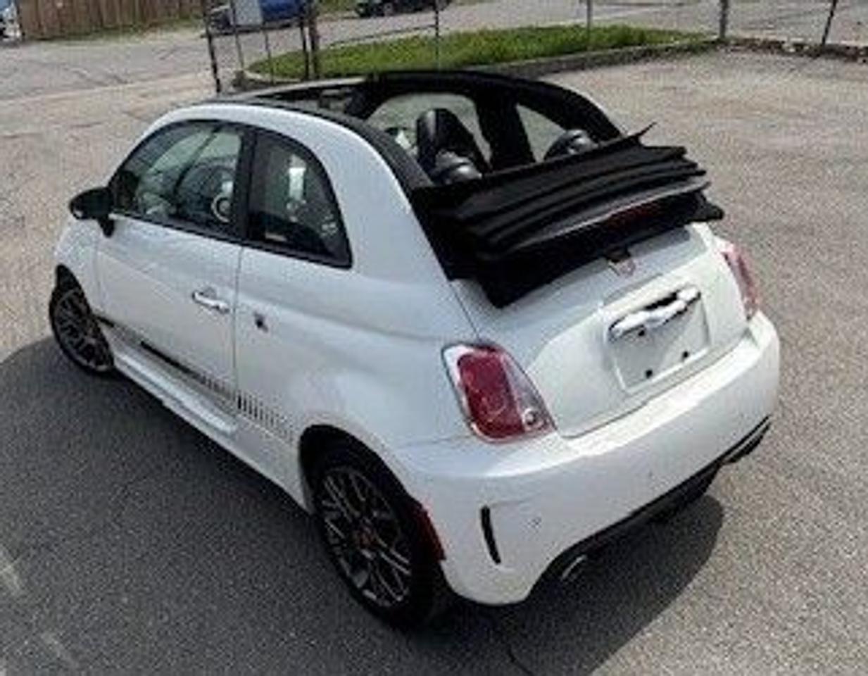 2013 Fiat 500 Abarth Photo